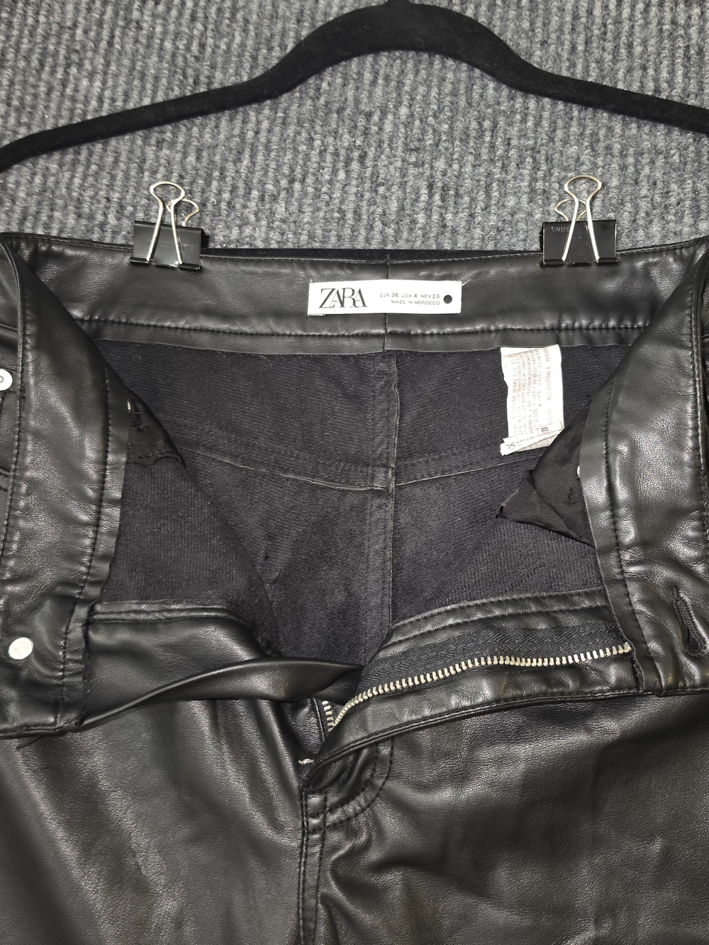Zara Black Faux Leather Straight-Leg Pants - Picture 4 of 9